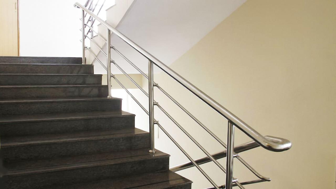 Classic Luxury Service Apartments ヴィシャーカパトナム エクステリア 写真